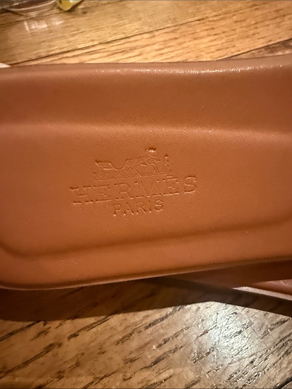 Hermes women’s classic H sandal - Picture 3 of 5